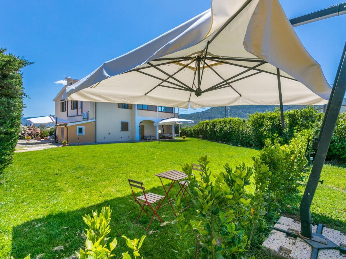 Apartment Benedetta By Interhome Castiglione della Pescaia Bagian luar foto